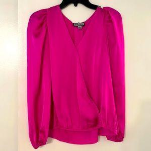 Sam & Jess brand pink silk top